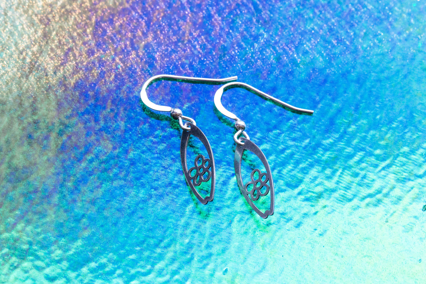 Daisy Shortboard Earrings